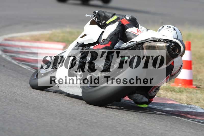 /Archiv-2022/55 14.08.2022 Plüss Moto Sport ADR/Freies Fahren/140